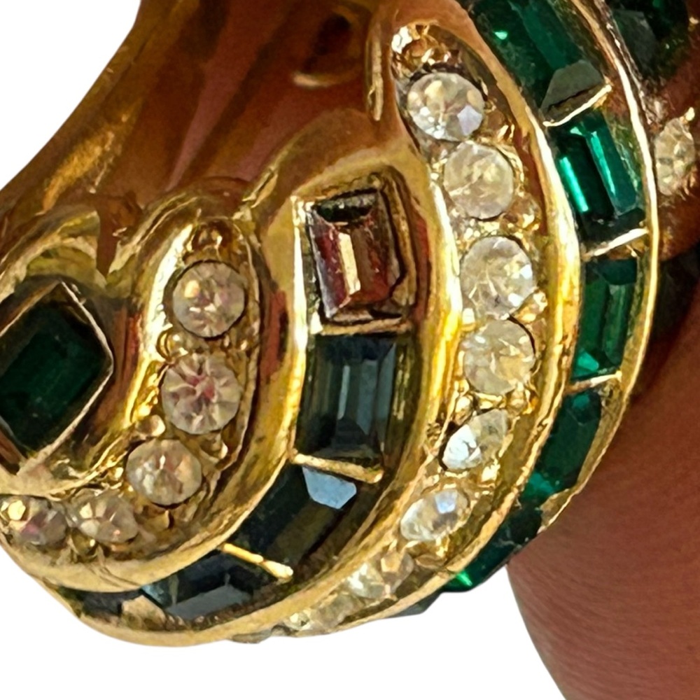 Vintage Dior Clip-On Earrings – Gold Tone Statement Emerald & Sapphire Baguettes - Picture 4 of 8